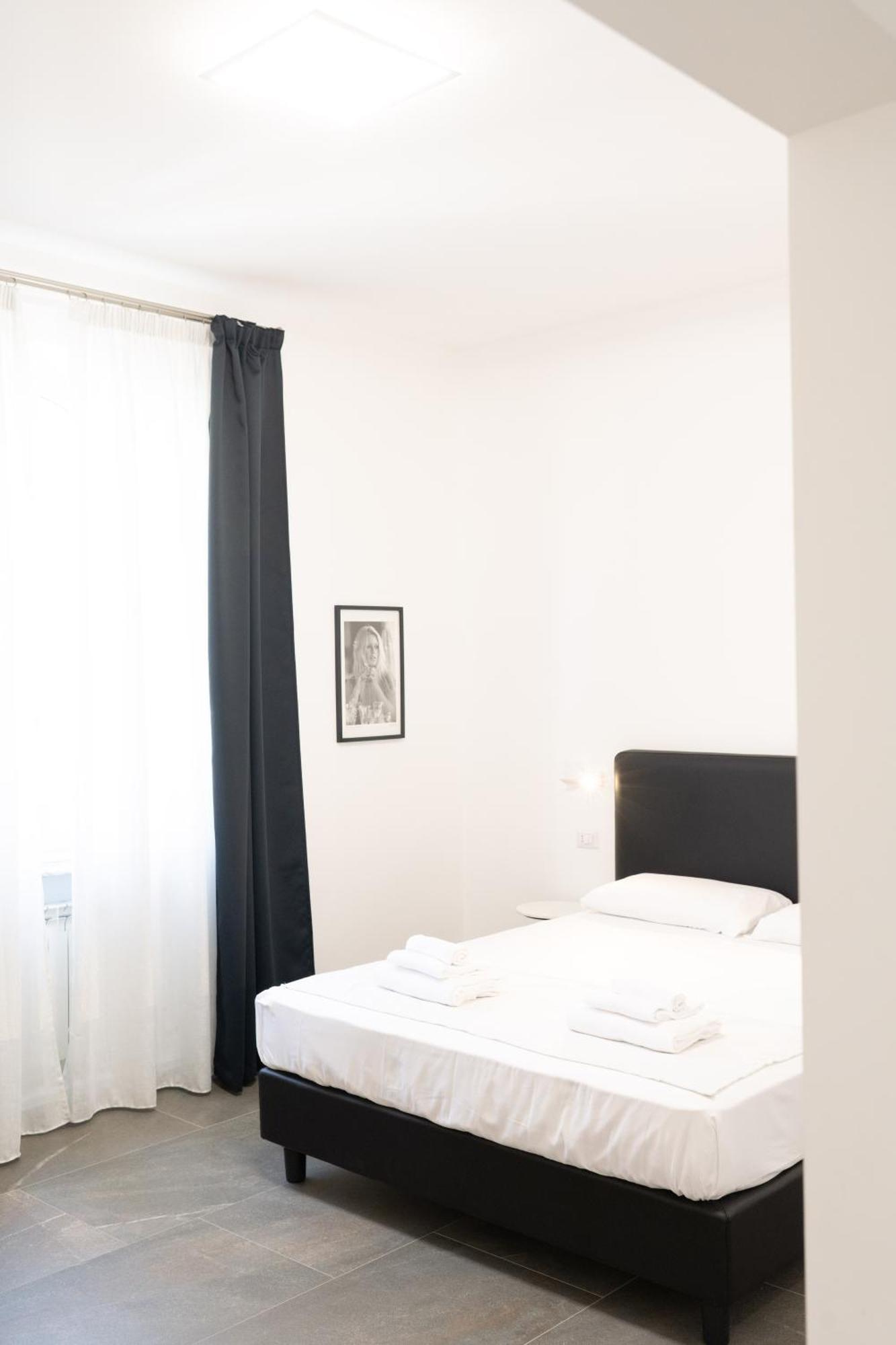 Inn Urbe Colosseo Roma Ngoại thất bức ảnh