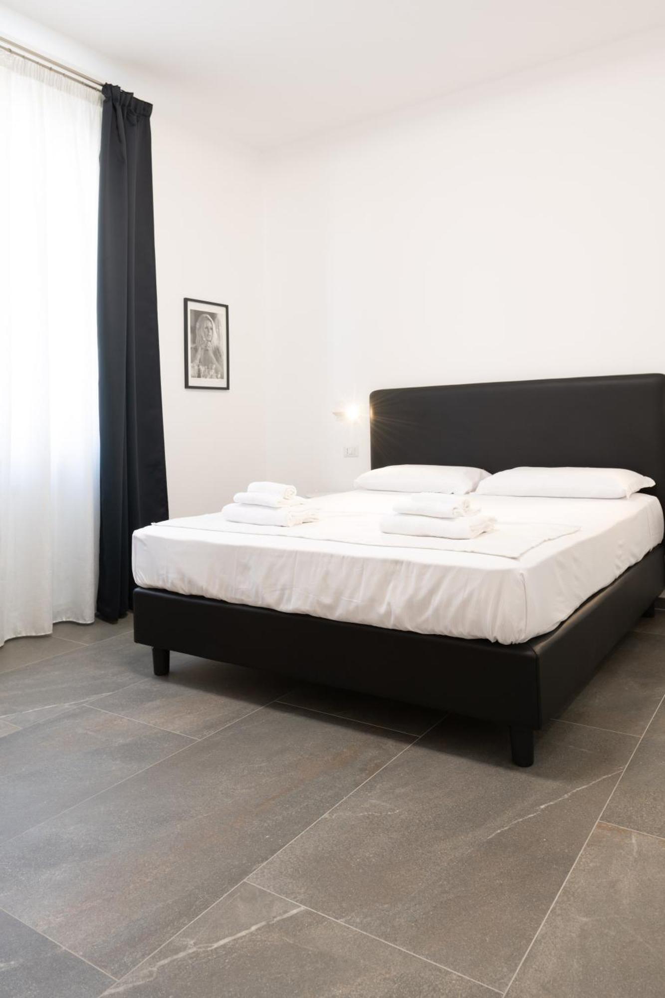 Inn Urbe Colosseo Roma Ngoại thất bức ảnh