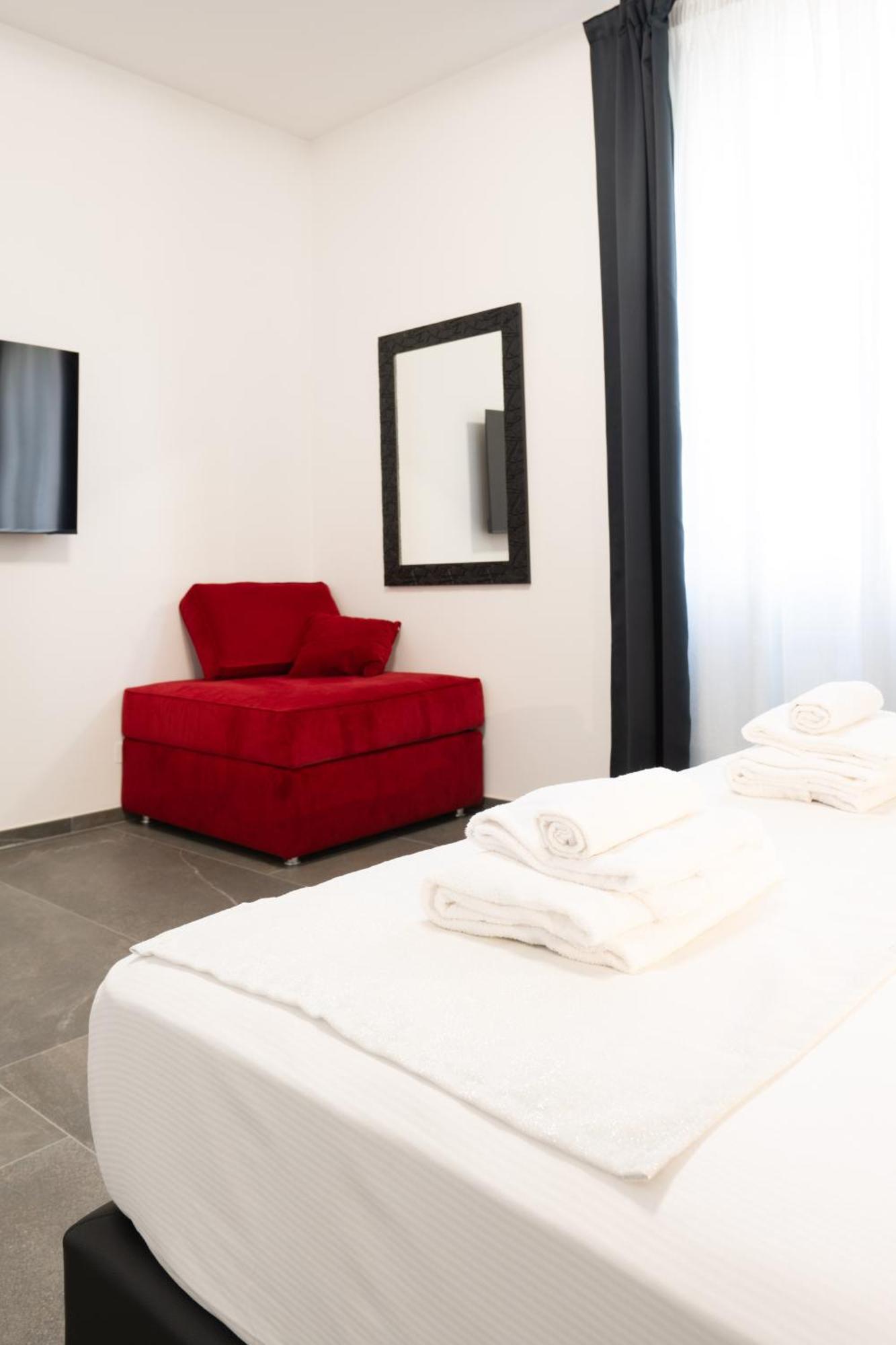 Inn Urbe Colosseo Roma Ngoại thất bức ảnh